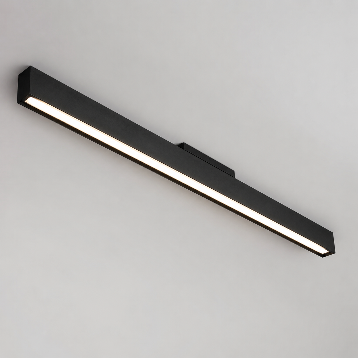 Lámpara de techo Ostruva LED lineal negra